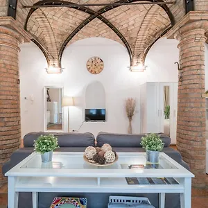 Lovely Loft In Reggio Emilia