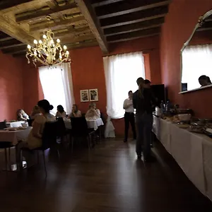Hotel Morandi, Reggio nell'Emilia